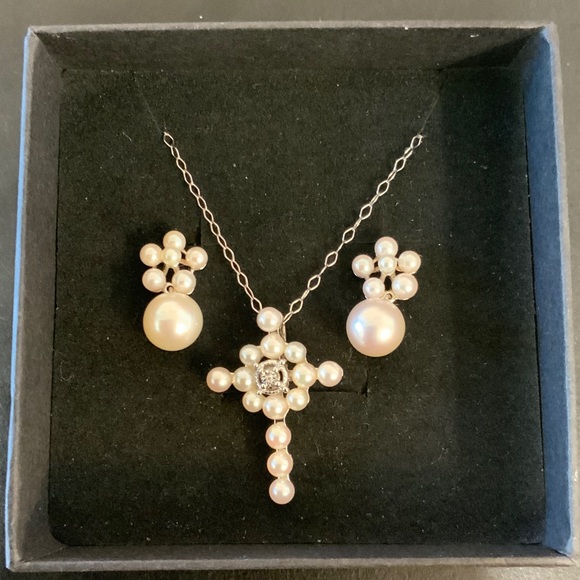 Jewelry - Sterling Silver Freshwater Cultured Pearl cross necklace and earring set
